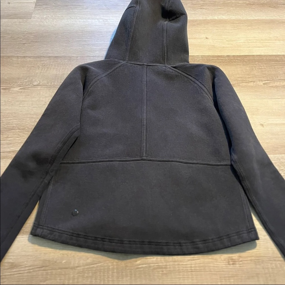 Lululemon Jacket - Picture 2 of 6